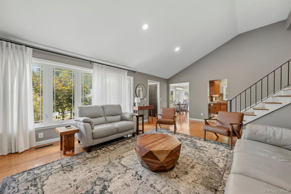 House in Spackenkill, New York, United States 4 - 18562719