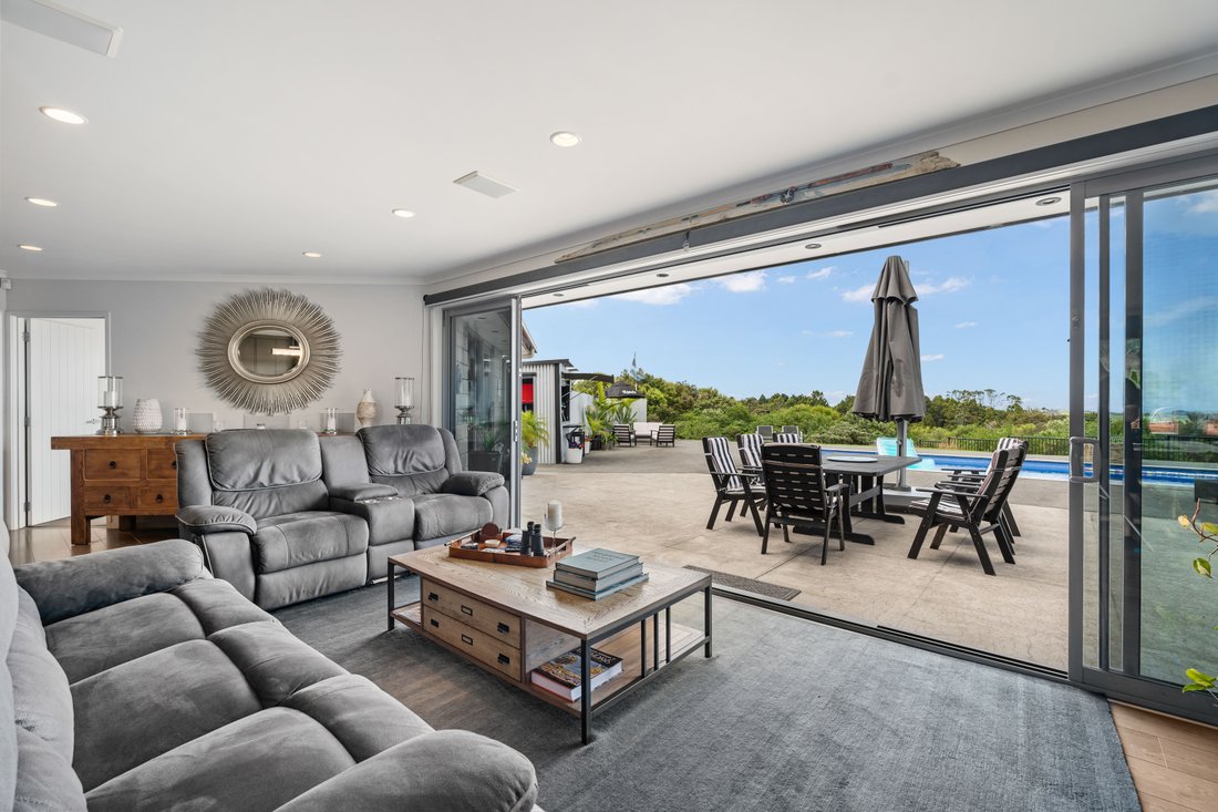 Waipu, Northland, New Zealand 5 - 18623763