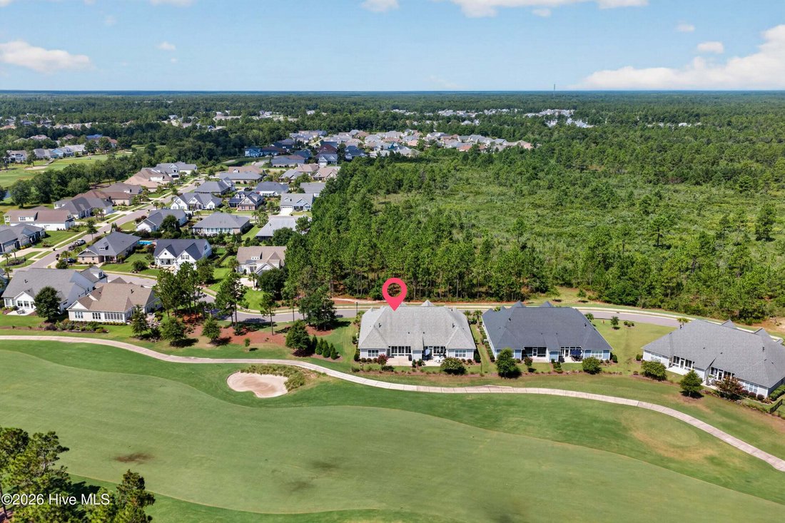 Townhouse in Northwest, North Carolina, United States 4 - 18621299