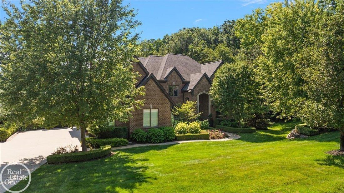 House in Oakland charter Township, Michigan, United States 3 - 18619587