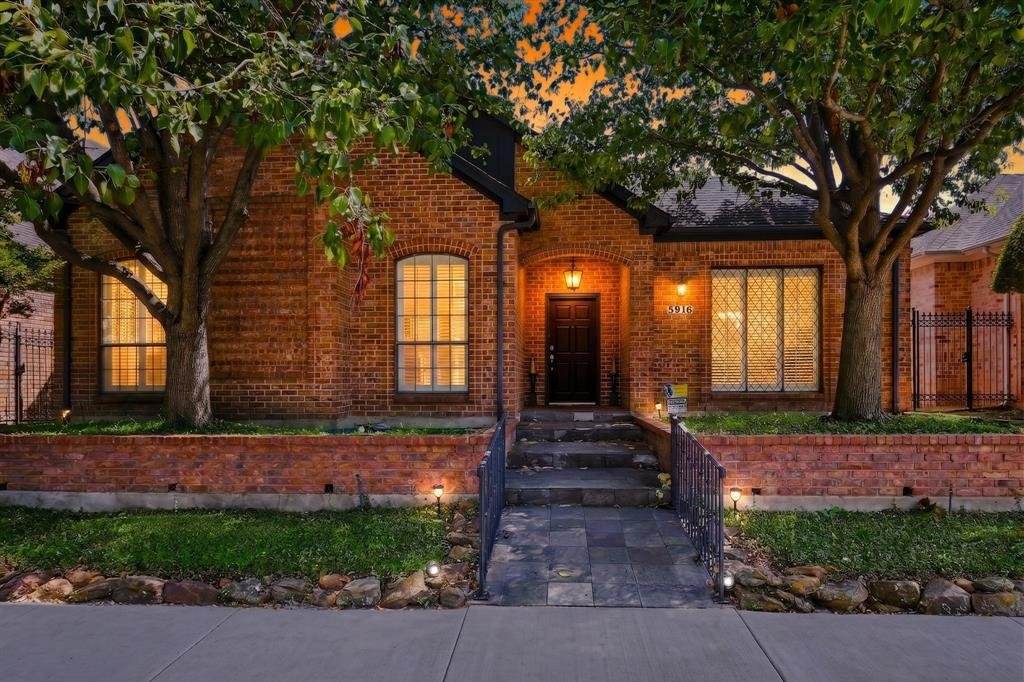 House in Dallas, Texas, United States 1 - 18618905