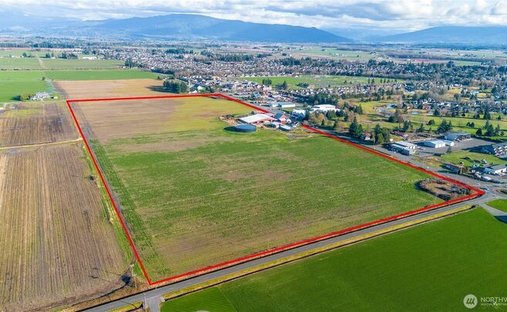 Farm Ranch in Lynden, Washington, United States 1