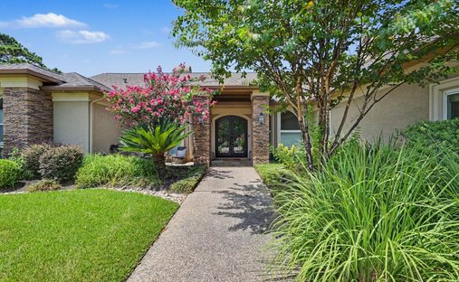 House in Montgomery, Texas, United States 1