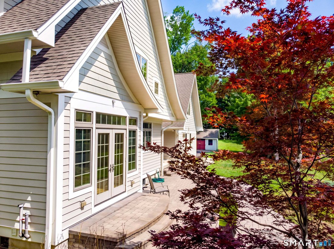 House in East Granby, Connecticut, United States 5 - 18622257