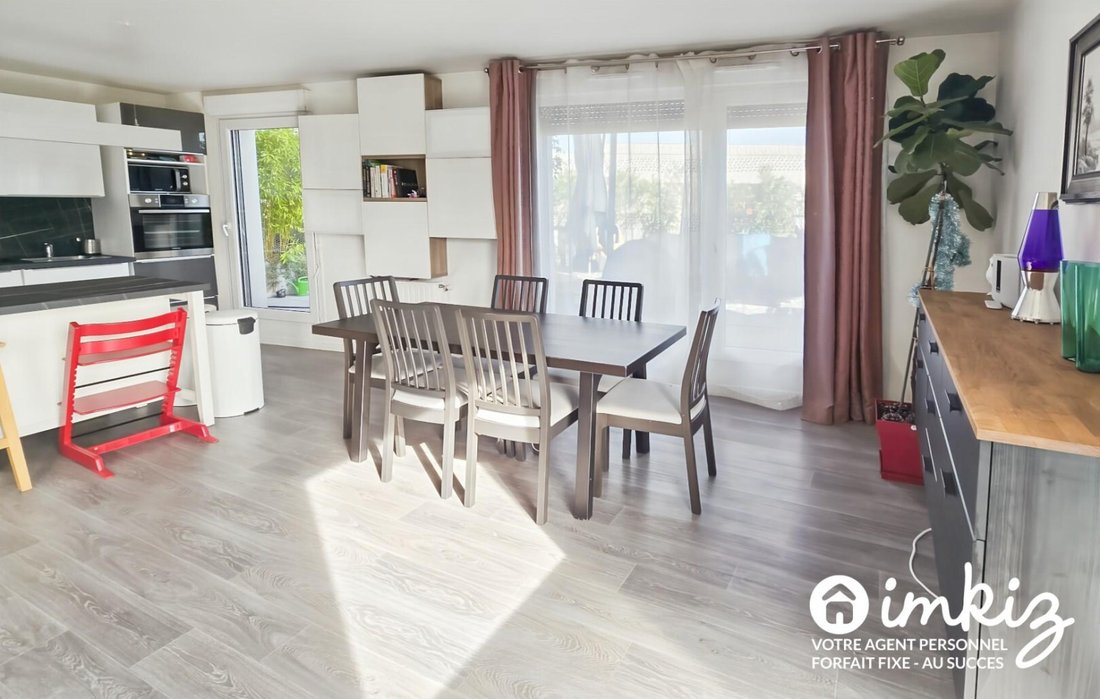 Apartment in Petit Chatenay, Châtenay-Malabry, France 3 - 18617207
