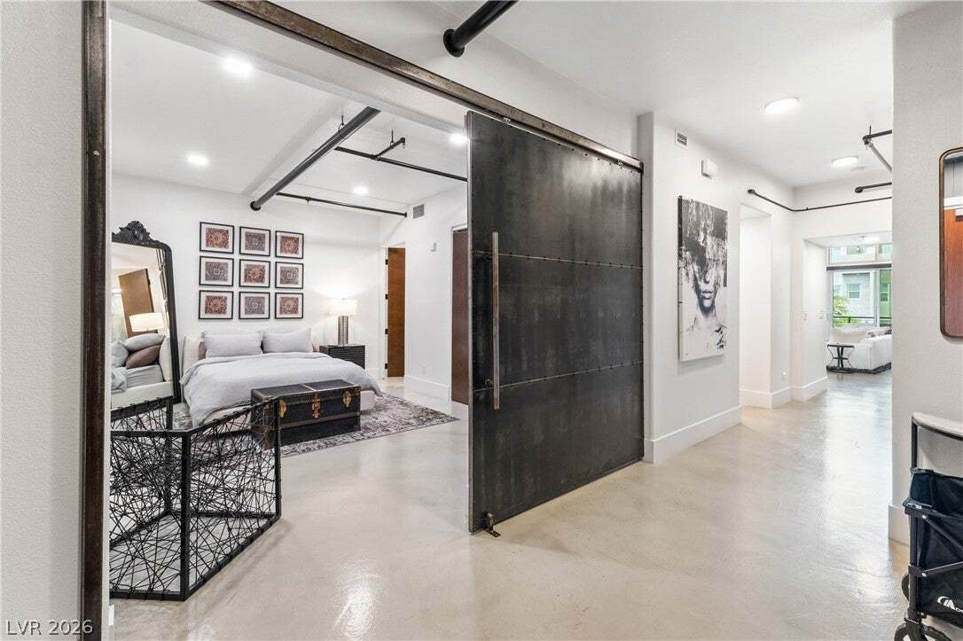 Condo in Las Vegas, Nevada, United States 4 - 18618502