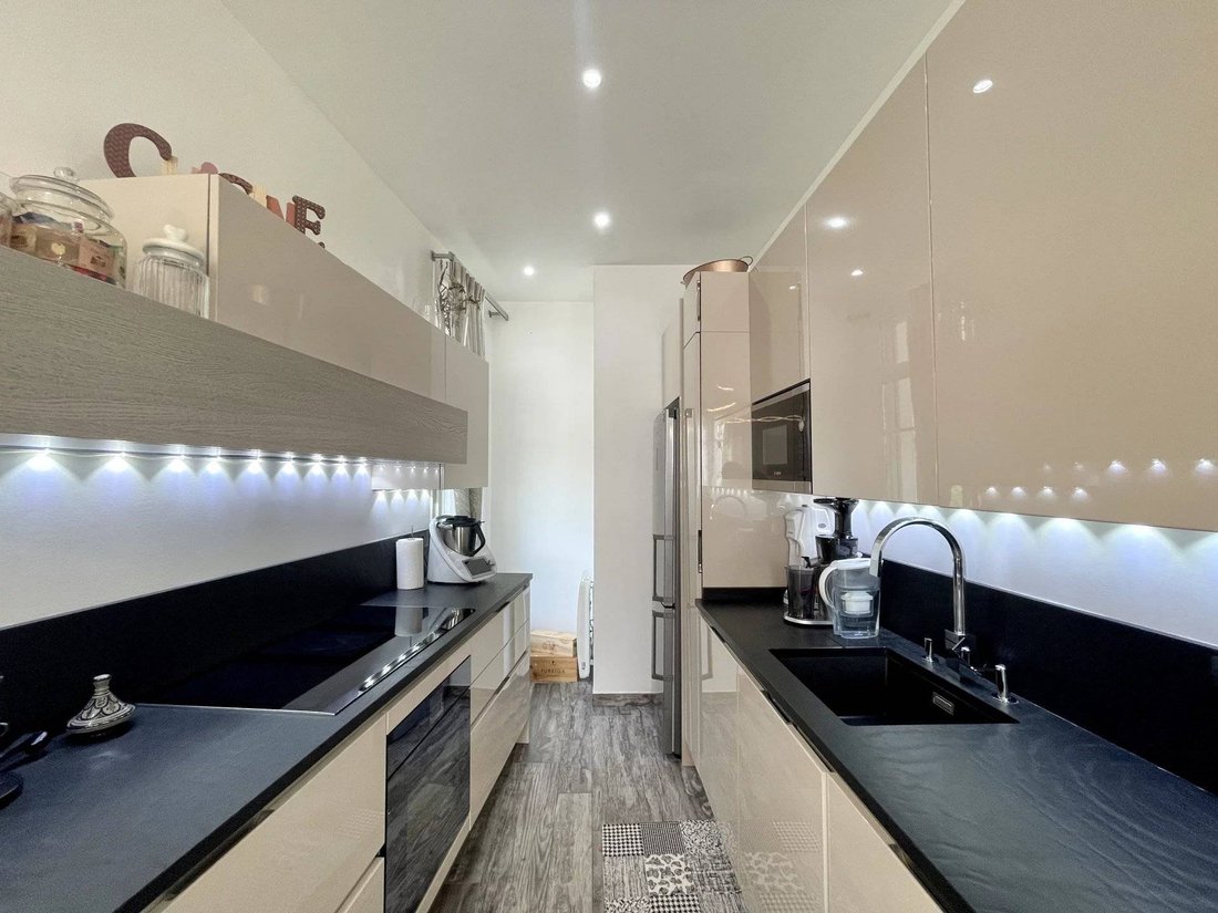 Apartment in Menton, Provence-Alpes-Côte d'Azur, France 5 - 15689816