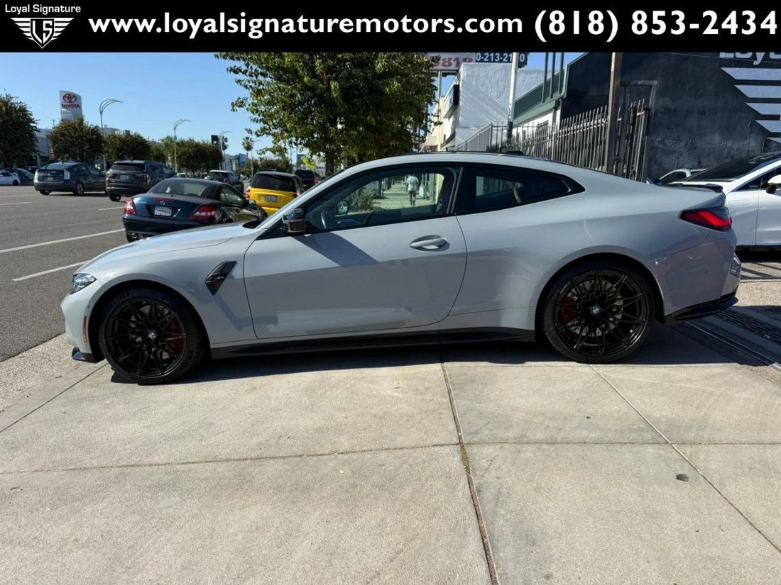 Coupe in Van Nuys, CA, United States 4 - 18621618