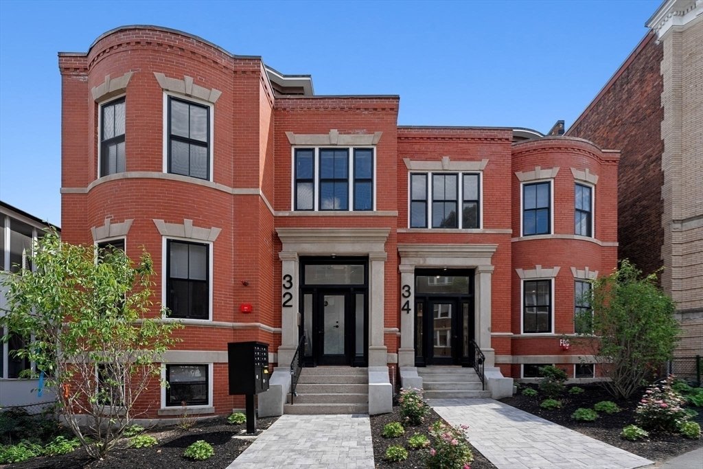 Condo in Boston, Massachusetts, United States 1 - 18621034
