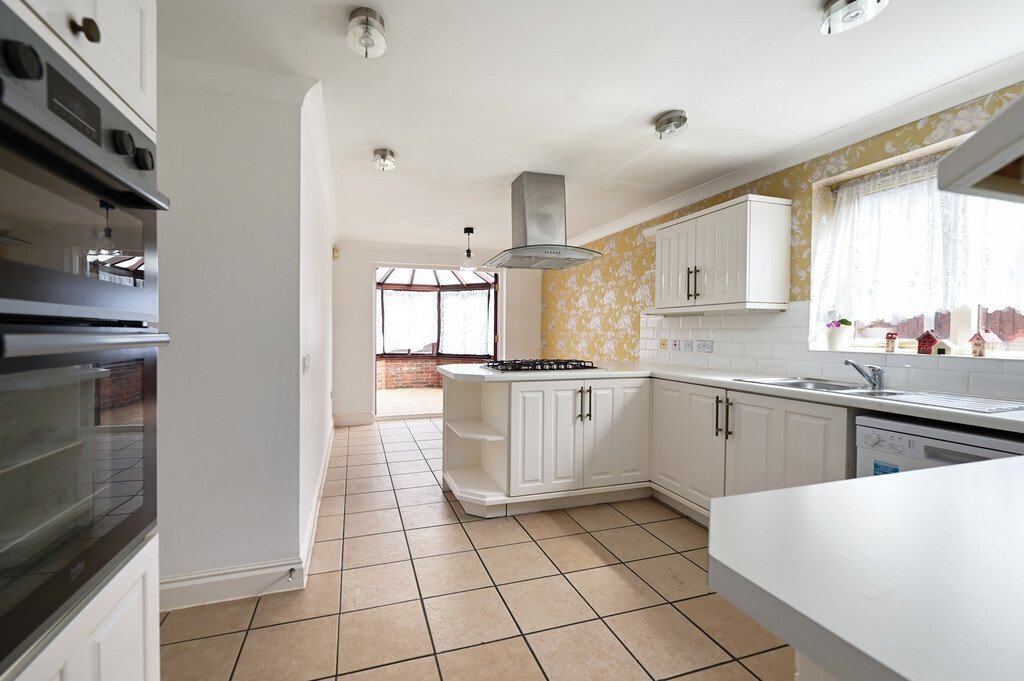 House in Bullbrook, Bracknell, England 3 - 18622030