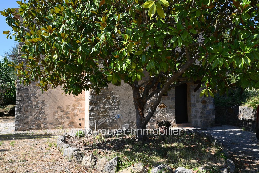 Villa in Le Rouret, Provence-Alpes-Côte d'Azur, France 3 - 18620574