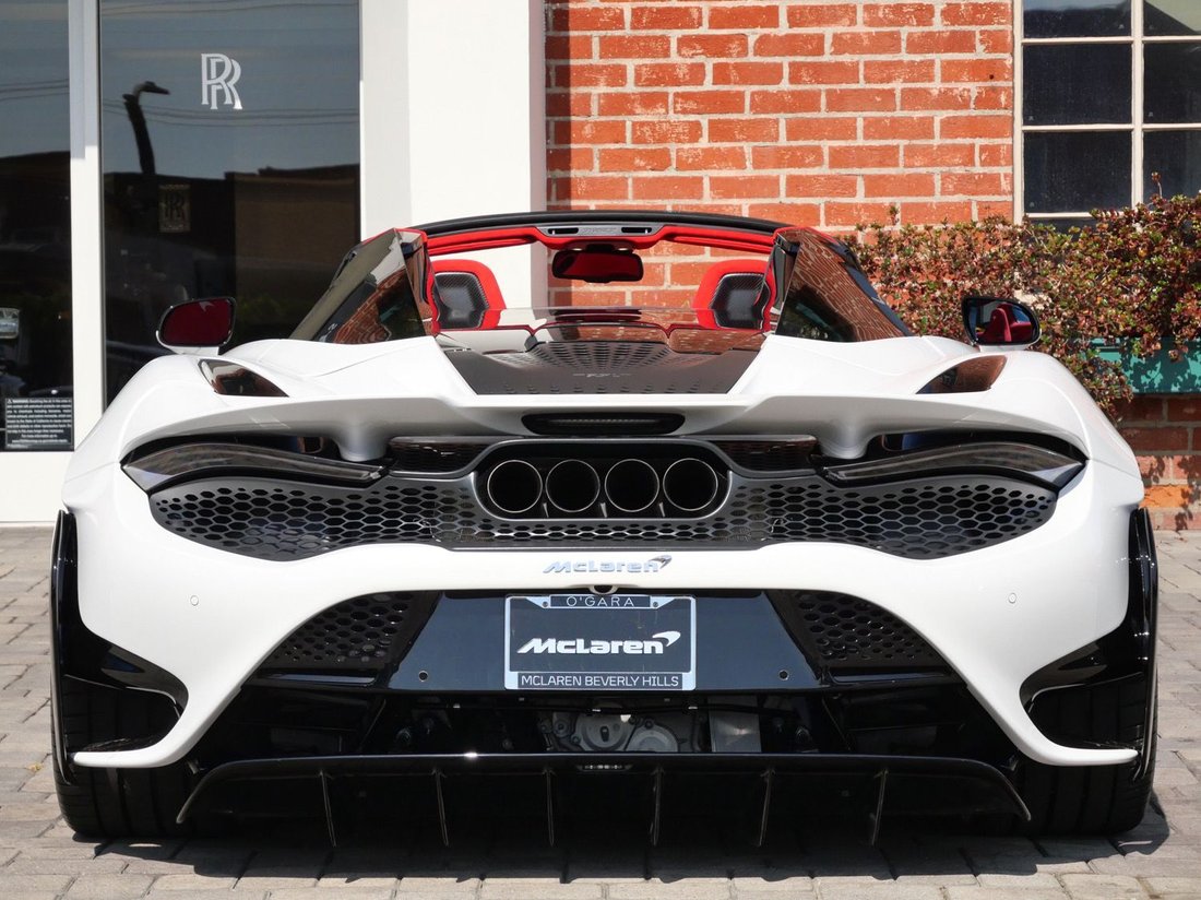 Cabriolet in Beverly Hills, CA, United States 5 - 18619118