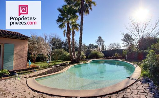 Villa in Est, Lorgues, France 1