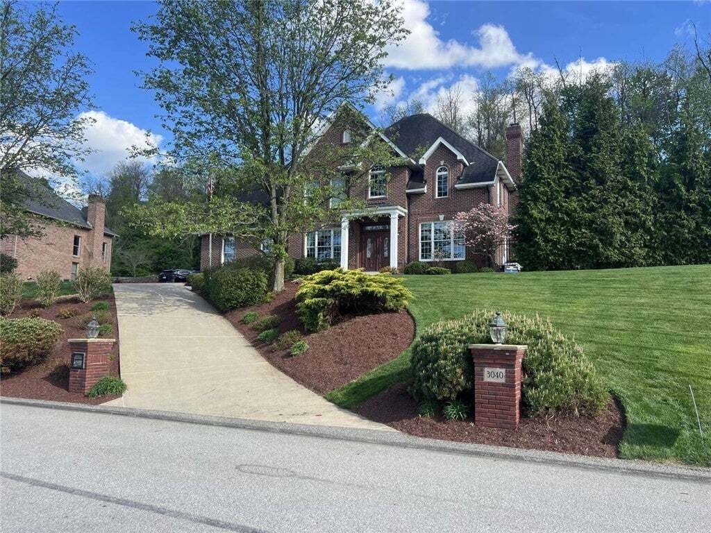 House in Jefferson Hills, Pennsylvania, United States 1 - 18617048