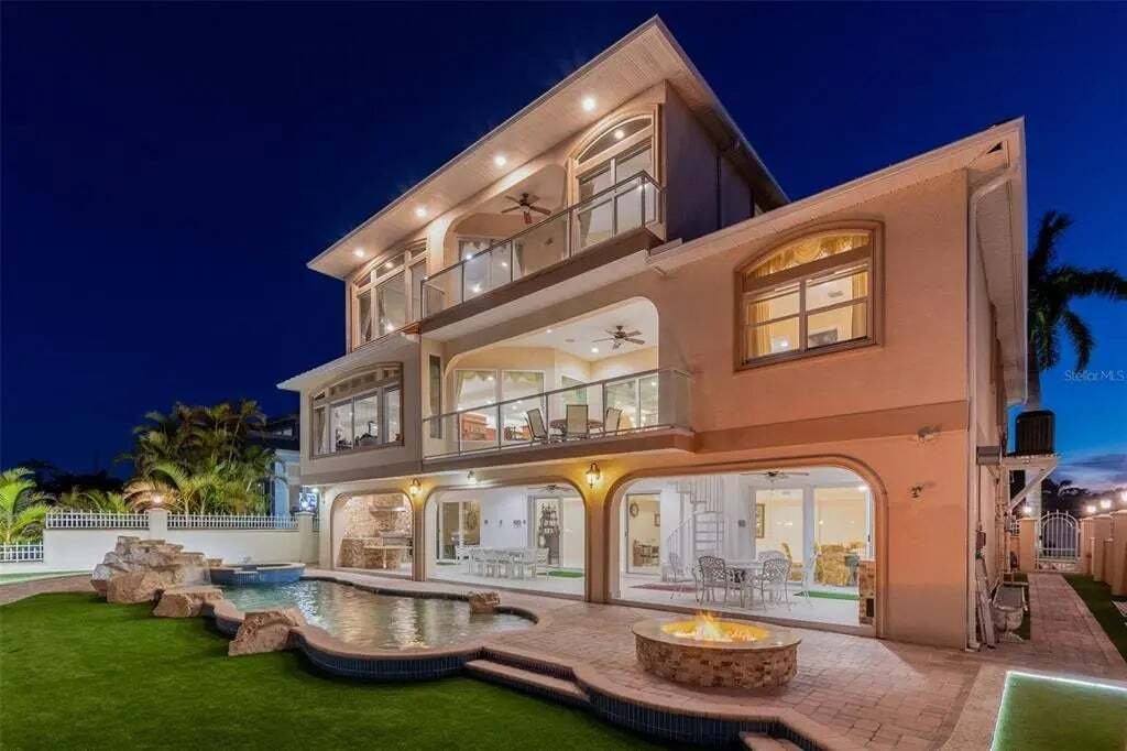 House in Belleair Beach, Florida, United States 2 - 18623773