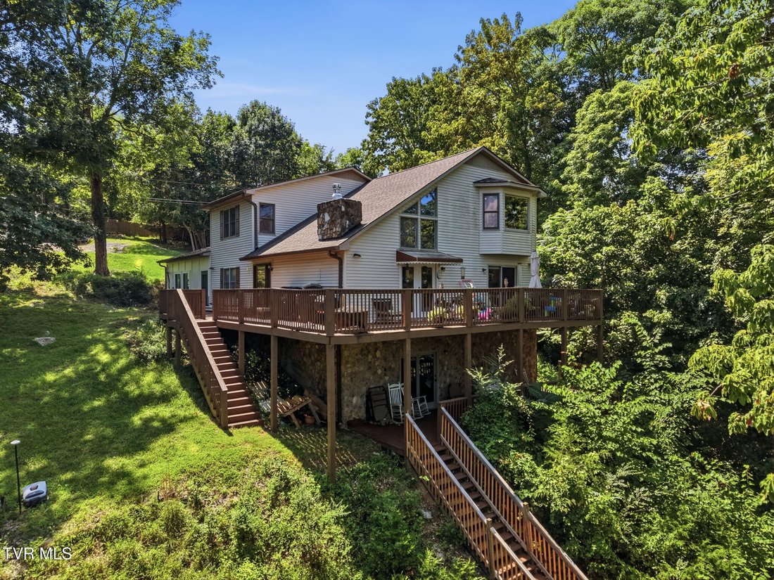 House in Piney Flats, Tennessee, United States 1 - 18620117