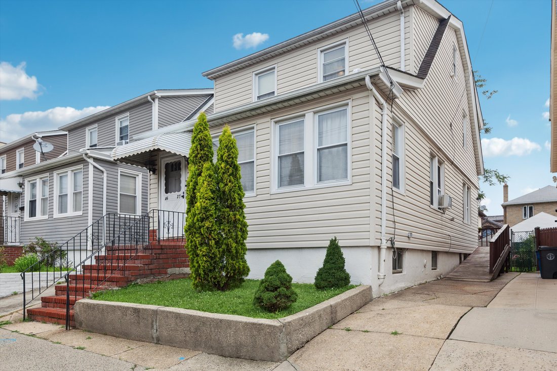 House in New York, New York, United States 2 - 18616906