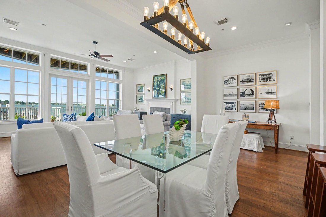 House in Seabrook, Texas, United States 4 - 18617431