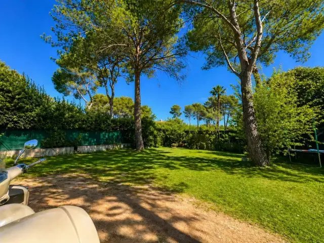 House in Mougins, Provence-Alpes-Côte d'Azur, France 2 - 17782165