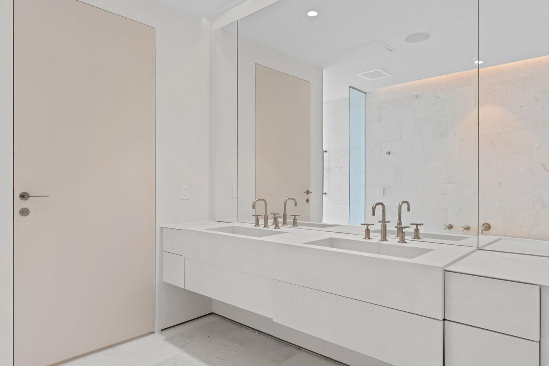 Condo in West Palm Beach, Florida, United States 5 - 18618476