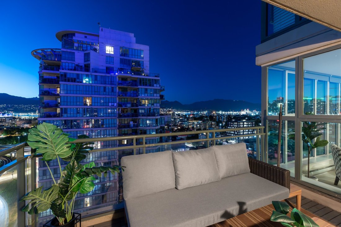 House in Vancouver, British Columbia, Canada 5 - 18623814