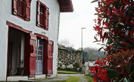 House in Bayonne, Nouvelle-Aquitaine, France 1