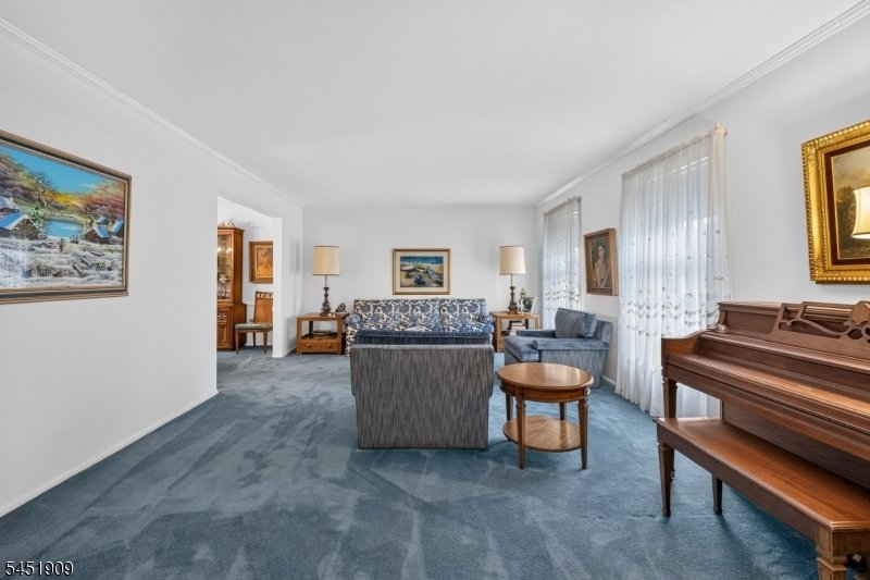 House in Florham Park, New Jersey, United States 2 - 18619741