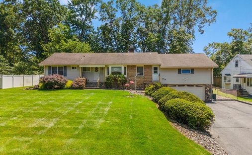 House in Montville, New Jersey, United States 1