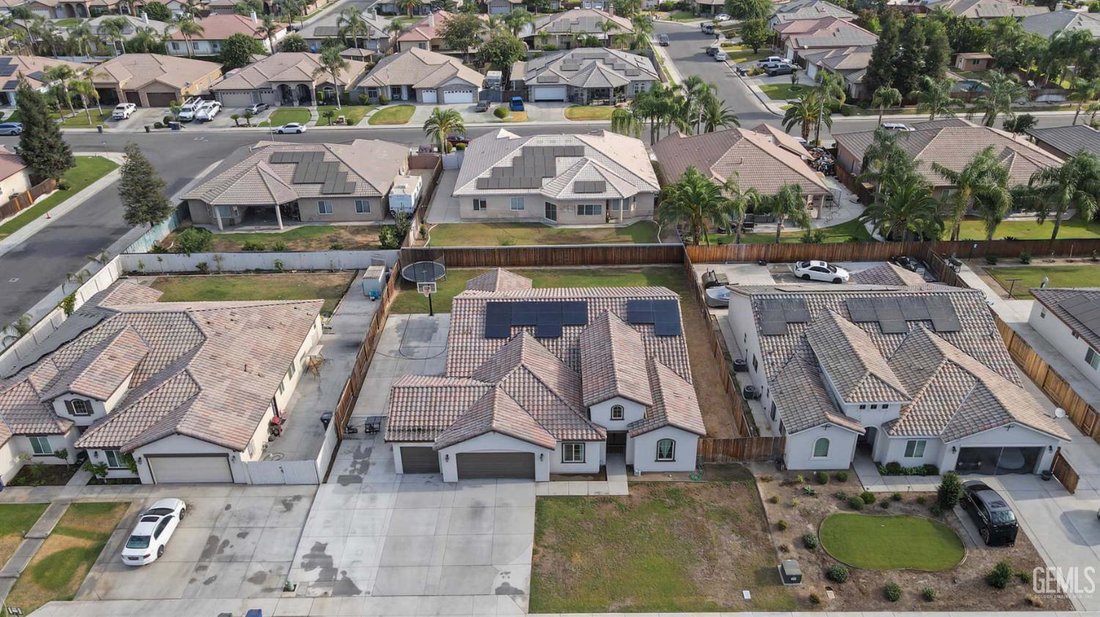 House in Bakersfield, California, United States 5 - 18620968