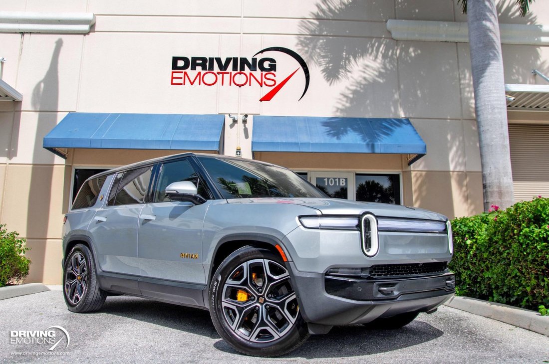 Suv in Lake Park, FL 33403 1 - 18617865