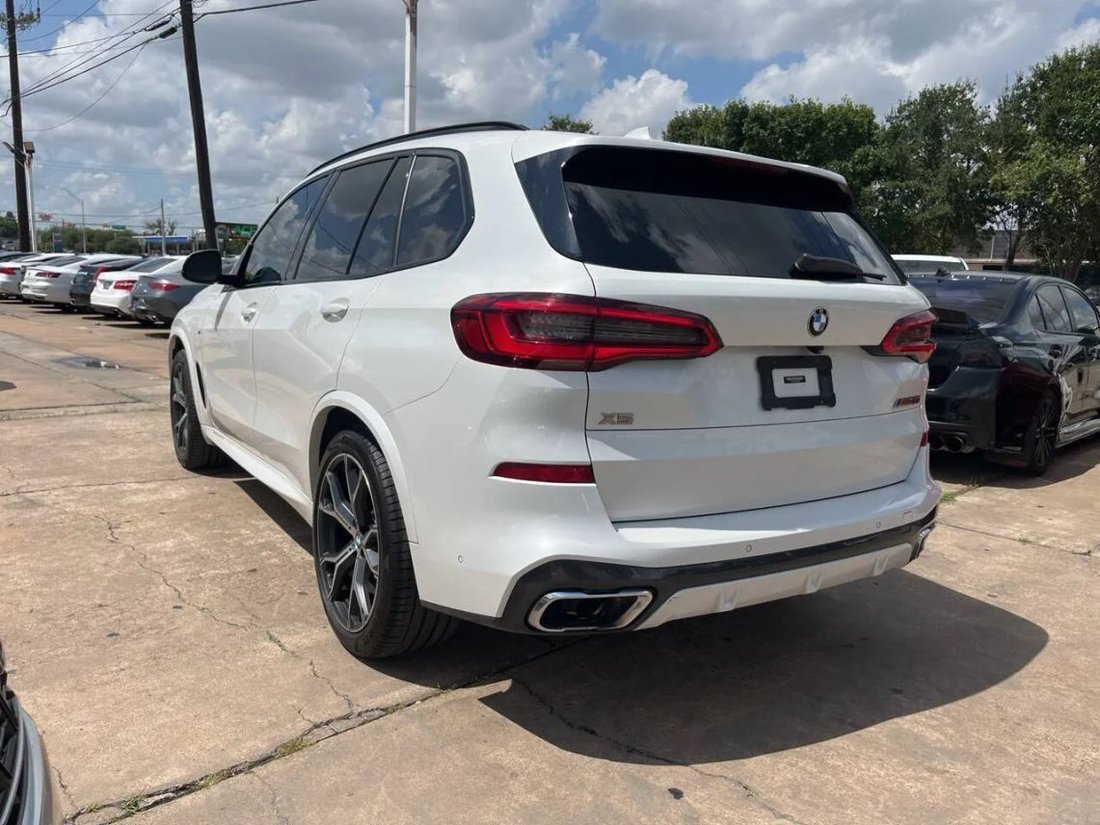 Suv in Houston, TX, United States 3 - 18621635