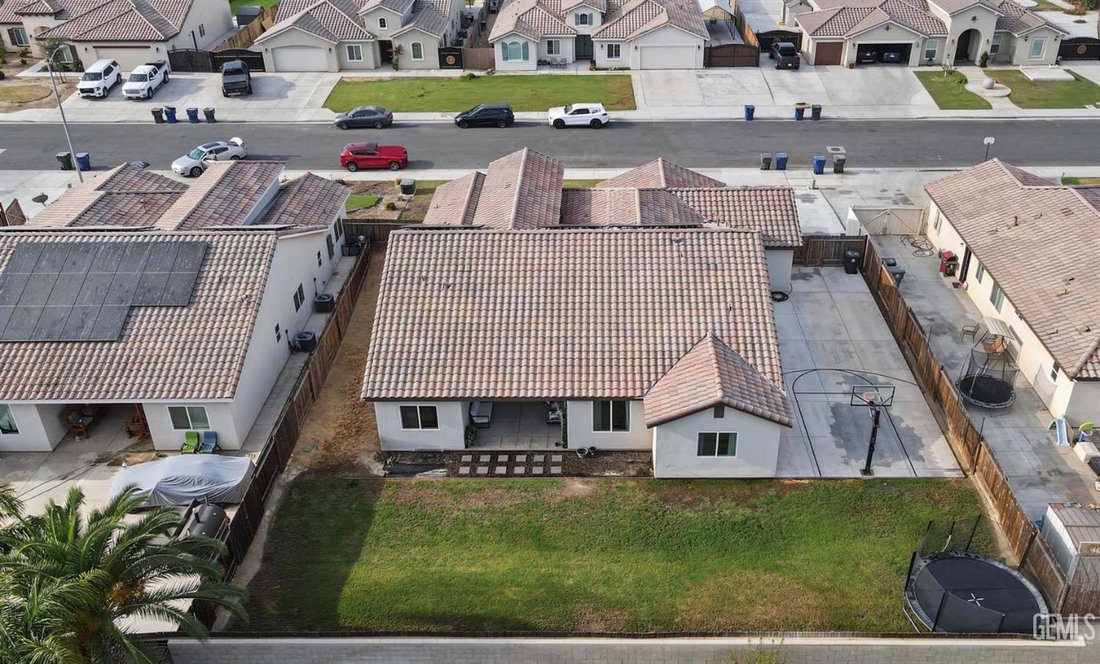 House in Bakersfield, California, United States 4 - 18620968