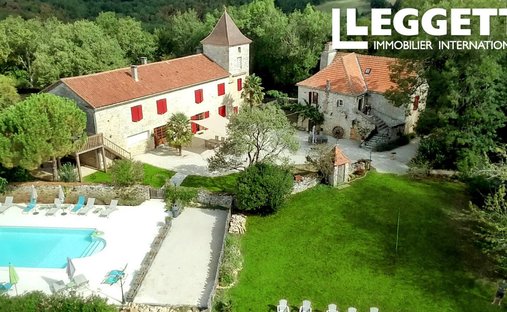 House in Pontcirq, Occitania, France 1