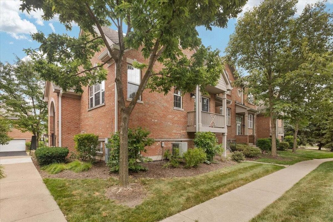 Townhouse in Skokie, Illinois, United States 4 - 18618593