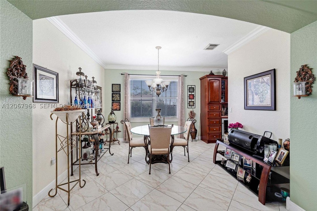 House in West Miami, Florida, United States 5 - 18620198