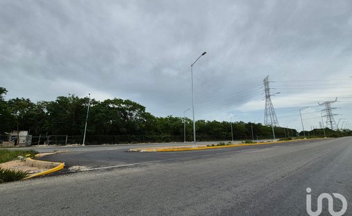 Land in Cancún, Quintana Roo, Mexico 1