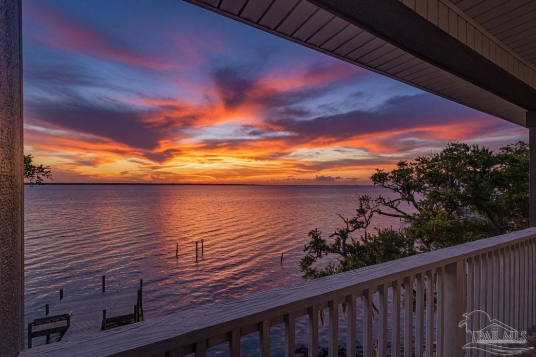 House in Milton, Florida, United States 5 - 18619967