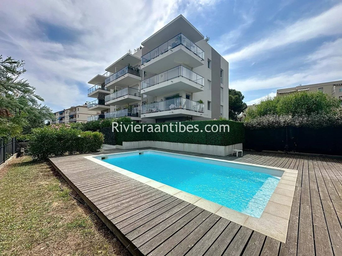 Apartment in Fontmerle, Antibes, France 3 - 17386161
