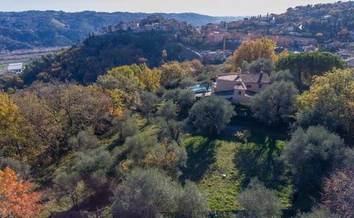 Land in Gattières, Provence-Alpes-Côte d'Azur, France 1