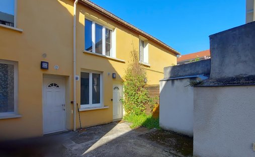 Mantes-la-Jolie, Ile-de-France, France 1