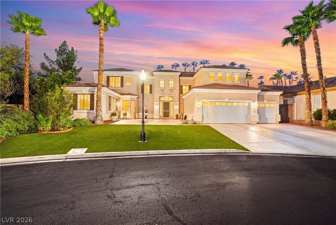 House in Las Vegas, Nevada, United States 1 - 18617059