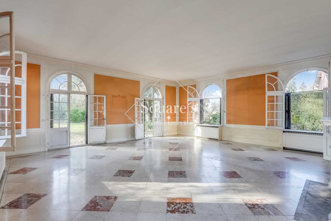 House in Saint-Cloud, Ile-de-France, France 5 - 18622635