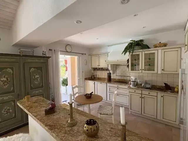 House in Cotignac, Provence-Alpes-Côte d'Azur, France 5 - 16255922