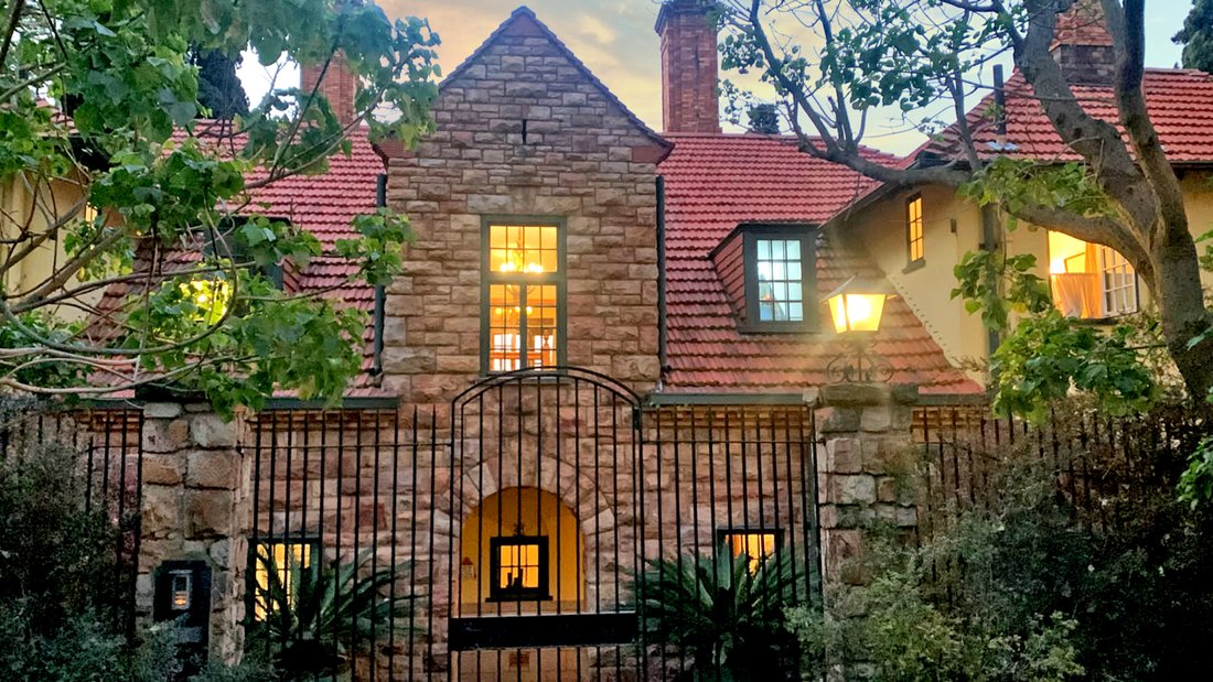 House in Westcliff, Forest Town, Gauteng 1 - 18618021