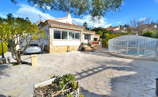 House in Fontmerle, Antibes, France 1
