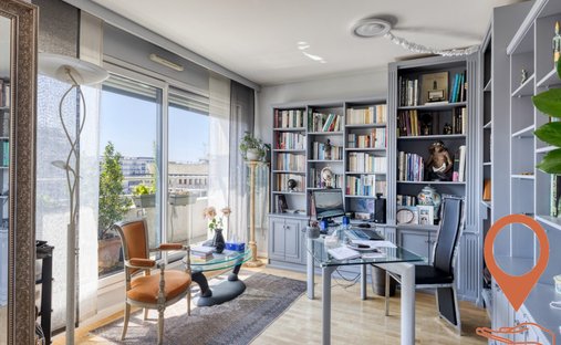 Apartment in Epinettes, Issy-les-Moulineaux, France 1