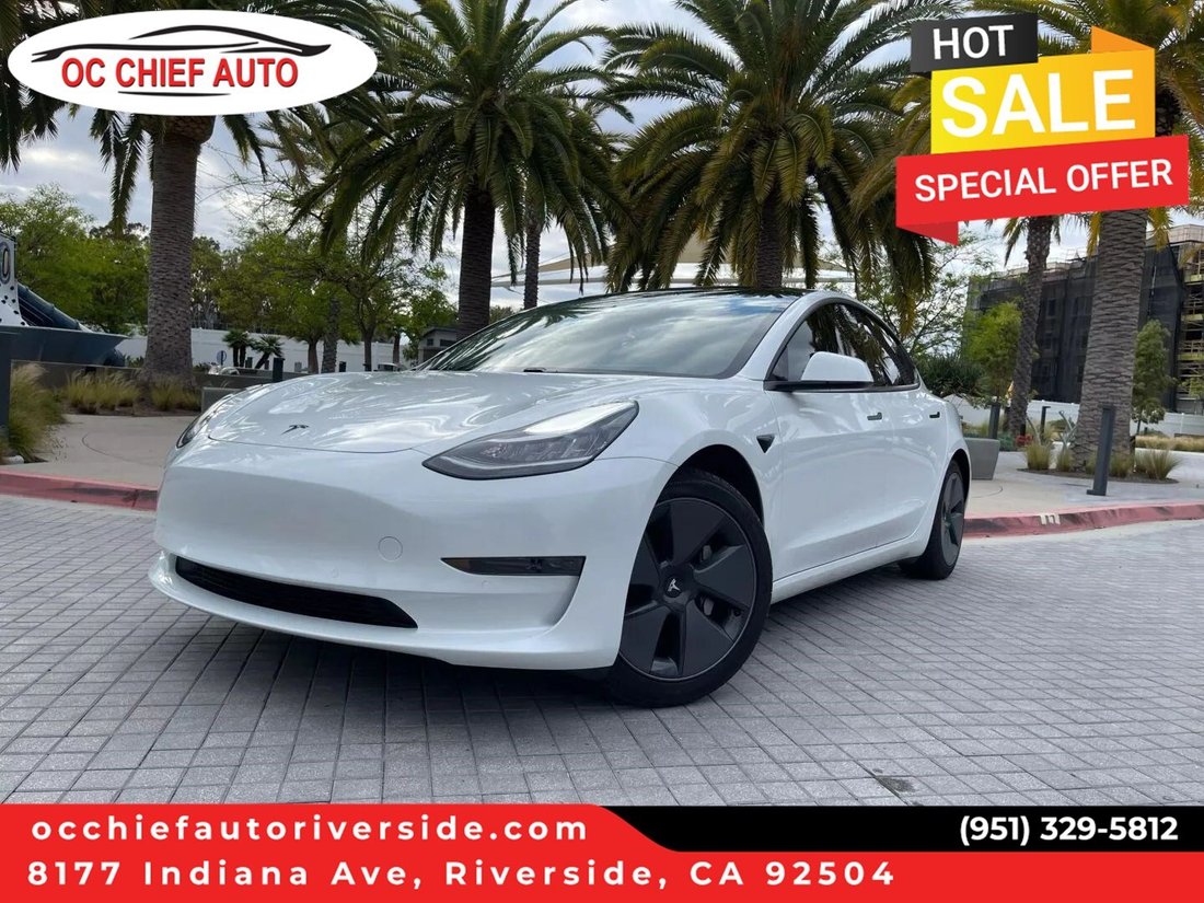 Sedan in Riverside, CA, United States 1 - 18620540