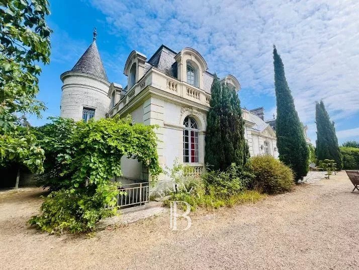 Estate in Saint-Avertin, Centre-Val de Loire, France 4 - 18616072
