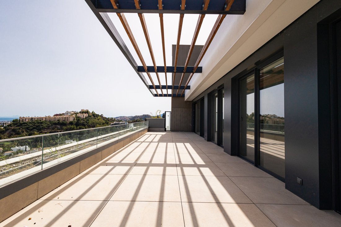 Apartment in La Quinta, Benahavis, Andalusia 3 - 16083720