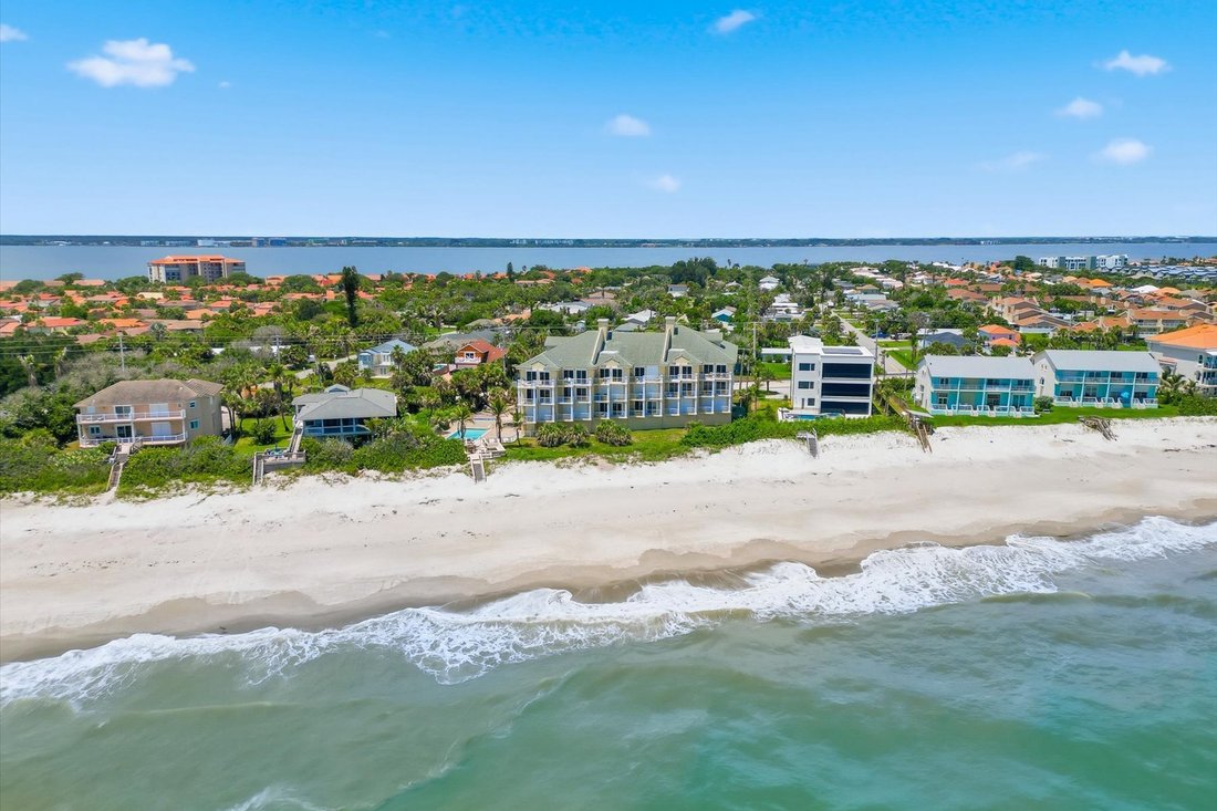 Condo in Melbourne Beach, Florida, United States 5 - 18615899